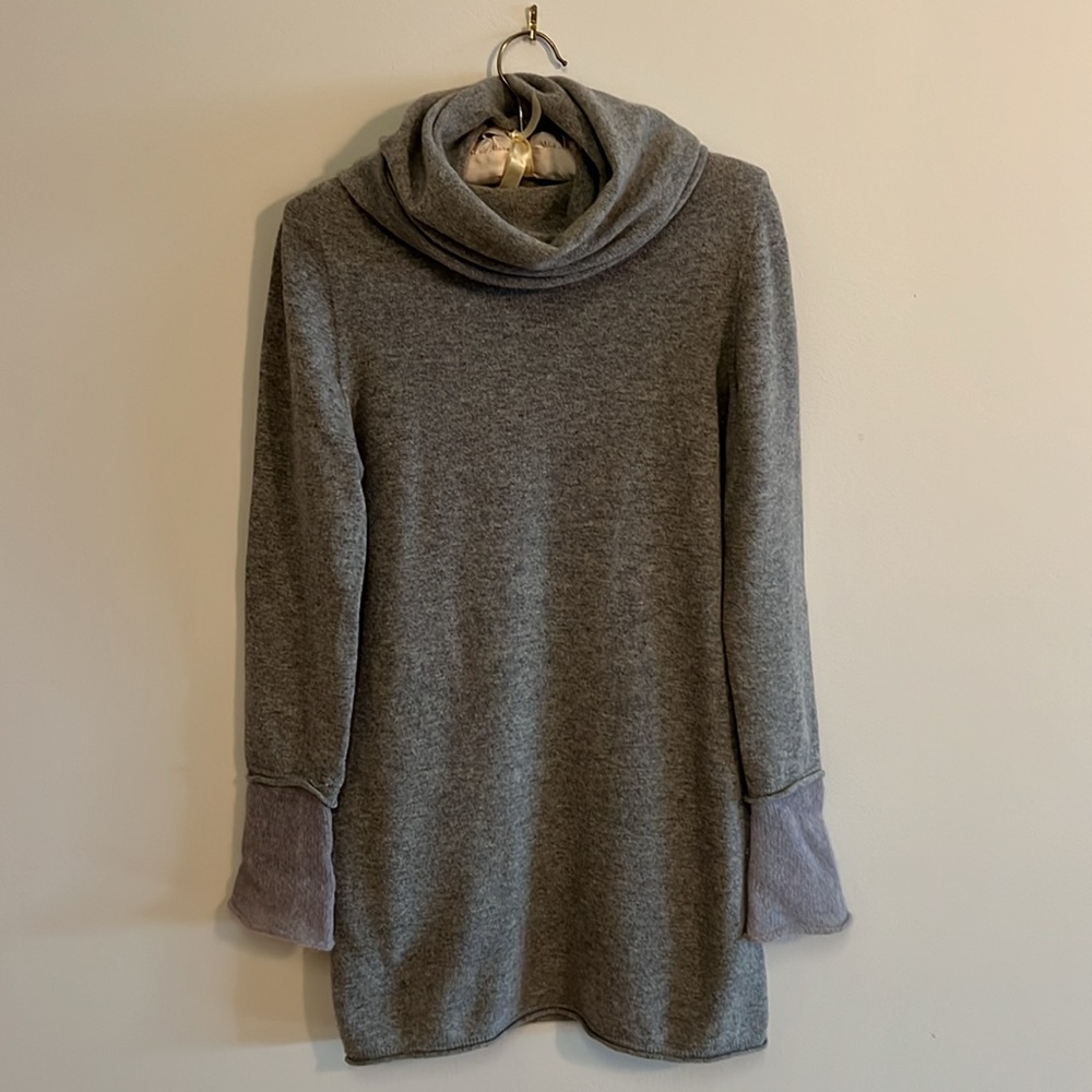 Heather Grey Italian Wool Sweater Dress – Pale Lavender Mohair Detail, Women’s S